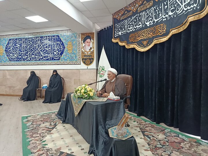 تصاویر/ مراسم عزاداری ایام فاطمیه در مدرسه علمیه الزهرا (س) ارومیه