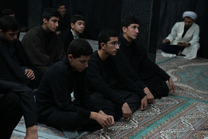 تصاویر/ عزاداری دهه اول فاطمیه در مدرسه علمیه امام صادق (ع) نقده