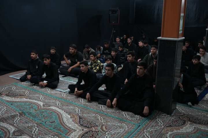 تصاویر/ عزاداری دهه اول فاطمیه در مدرسه علمیه امام صادق (ع) نقده
