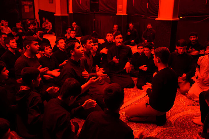 تصاویر/ عزاداری دهه اول فاطمیه در مدرسه علمیه امام صادق (ع) نقده