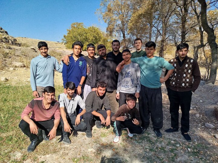 تصاویر/ اردوی یک روزه طلاب و اساتید مدرسه علمیه امام علی علیه السلام سلماس