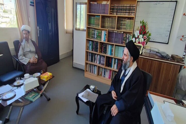 تصاویر/ ابلاغ احکام اعضای قرارگاه مسجد شهرستان سرپل ذهاب توسط امام جمعه