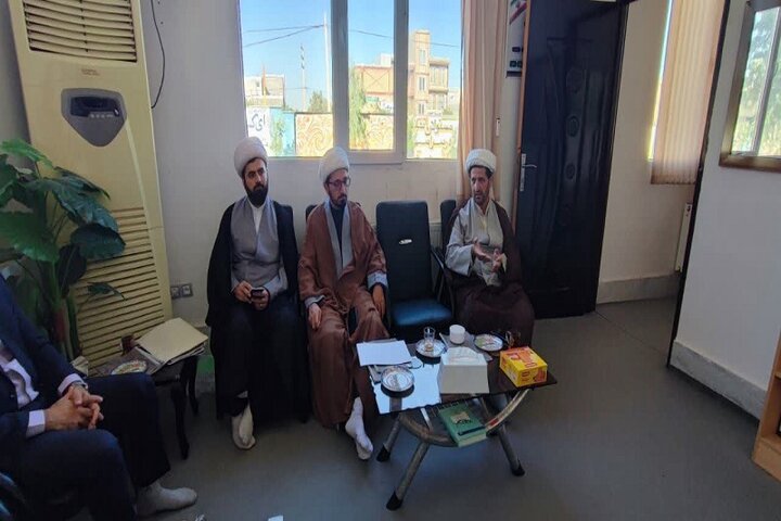 تصاویر/ ابلاغ احکام اعضای قرارگاه مسجد شهرستان سرپل ذهاب توسط امام جمعه