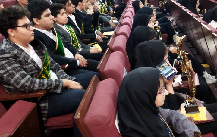 تصاویر/ همایش شصت و سومین سال جایزه البرز