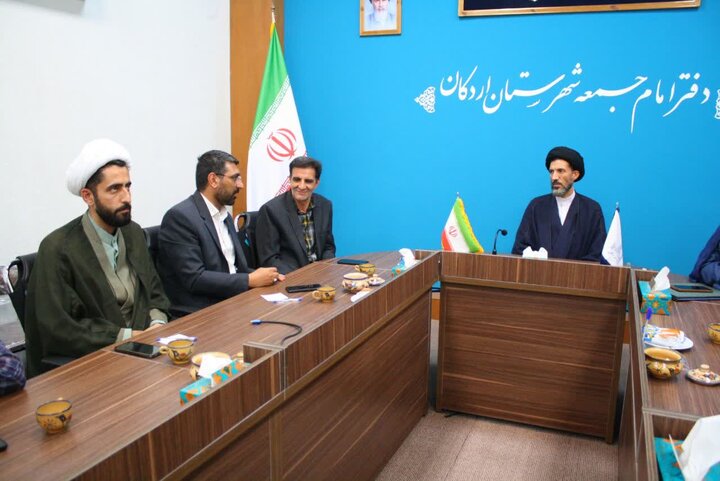 تصاویر/ معارفه مسئول جدید اتحادیه انجمن‌های اسلامی دانش‌آموزان شهرستان اردکان