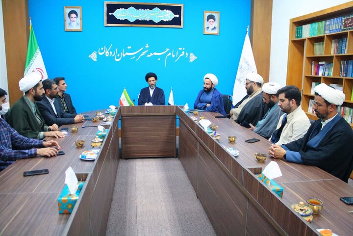 تصاویر/ معارفه مسئول جدید اتحادیه انجمن‌های اسلامی دانش‌آموزان شهرستان اردکان