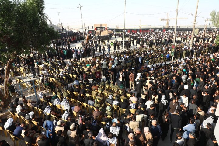 دسته‌ بزرگ عزاداری فاطمیه با حضور آیت‌الله العظمی بشیر حسین نجفی در نجف اشرف