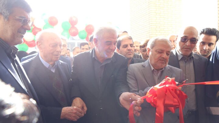 حوزه/ ورود وزیر آموزش و پرورش به یزد و دیدار با آیت الله ناصری