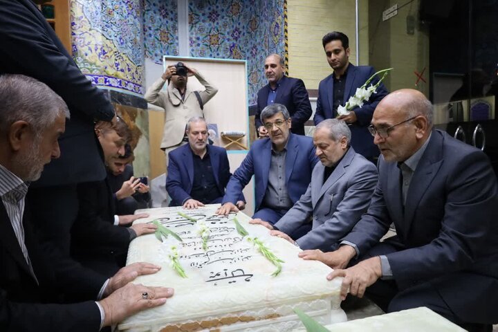 حوزه/ ورود وزیر آموزش و پرورش به یزد و دیدار با آیت الله ناصری