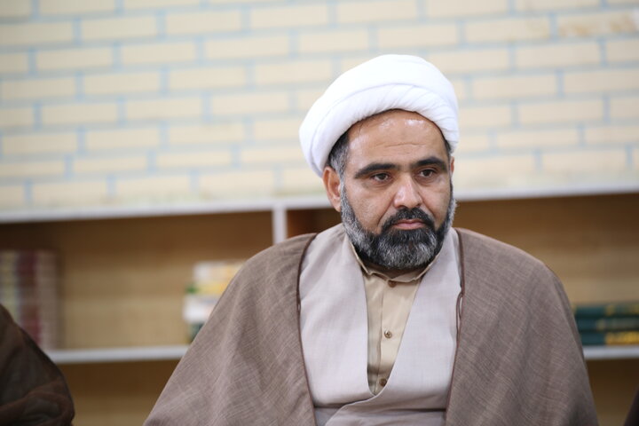 تصاویر| برگزاری جلسه جامعه روحانیت شیراز با حضور مسئول مرکز ارتباطات حوزه و نظام