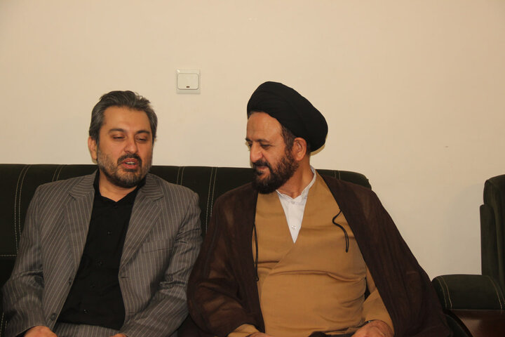 تصاویر / دیدار نماینده ولی فقیه در سازمان حج وزیارت با امام جمعه و مدیر حوزه علمیه استان قزوین