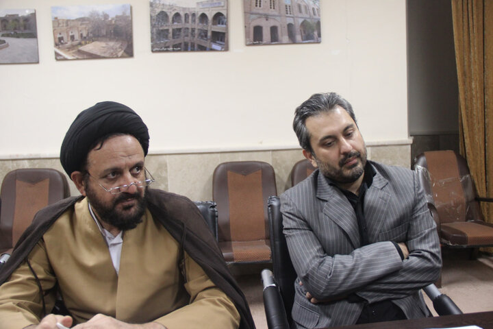 تصاویر / دیدار نماینده ولی فقیه در سازمان حج وزیارت با امام جمعه و مدیر حوزه علمیه استان قزوین