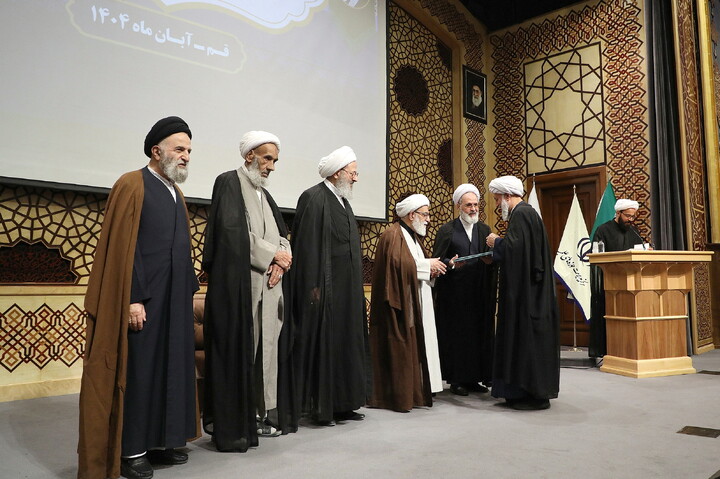 تصاویر/ اجلاسیه اساتید حوزه علمیه قم