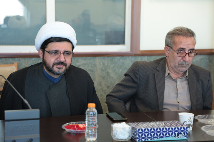 تصاویر/ جلسه ستاد عالی مسابقات معارفی به ریاست استاندار قم