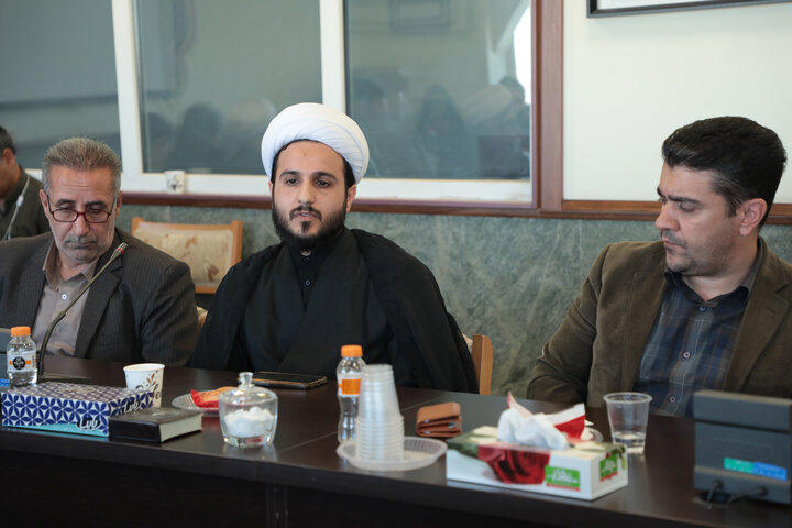 تصاویر/ جلسه ستاد عالی مسابقات معارفی به ریاست استاندار قم