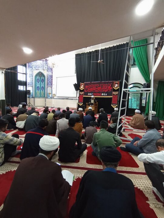 تصاویر/آئین عباگذاری طلاب جدید الورود مدرسه علمیه نورآباد