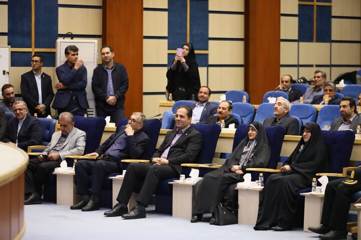 تصاویر / شورای اداری همدان با حضور وزیر امور خارجه