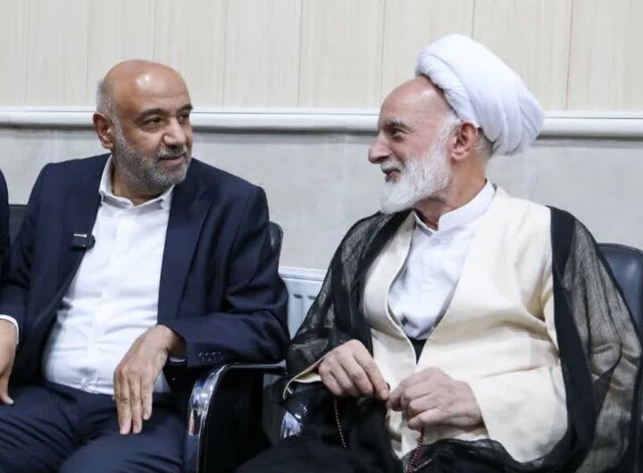 تصاویر/دیدار وزیر تعاون، کار و رفاه اجتماعی با نماینده ولی فقیه در استان مرکزی