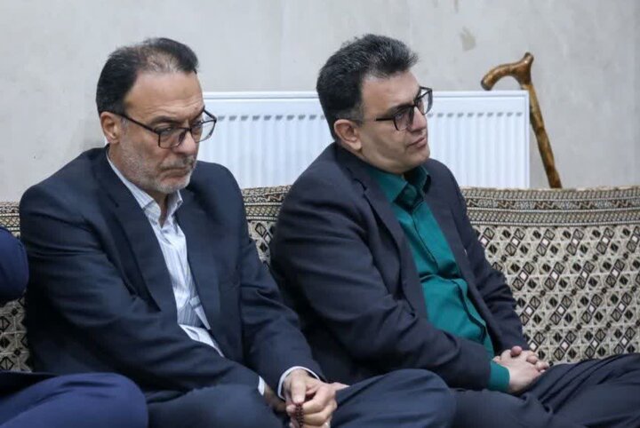 تصاویر/دیدار وزیر تعاون، کار و رفاه اجتماعی با نماینده ولی فقیه در استان مرکزی