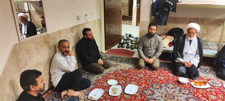 تصاویر/دیدار مدیر حوزه علمیه برادران استان مرکزی با اساتید شرکت کننده در کارگاه بصیرت افزایی ولایت فقیه