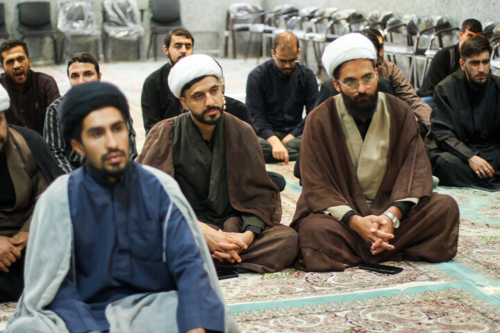 تصاویر| درس اخلاق حوزه علمیه سفیران هدایت بیرجند