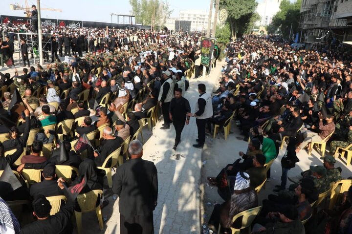 নাজাফে আশরাফে ফাতেমিয়া শোক মিছিলের দশম পর্বে হজরত আয়াতুল্লাহ আল-উজমা হাফিজ বশীর হুসাইন নাজাফি (দা.যি.ও) -এর অংশগ্রহণ