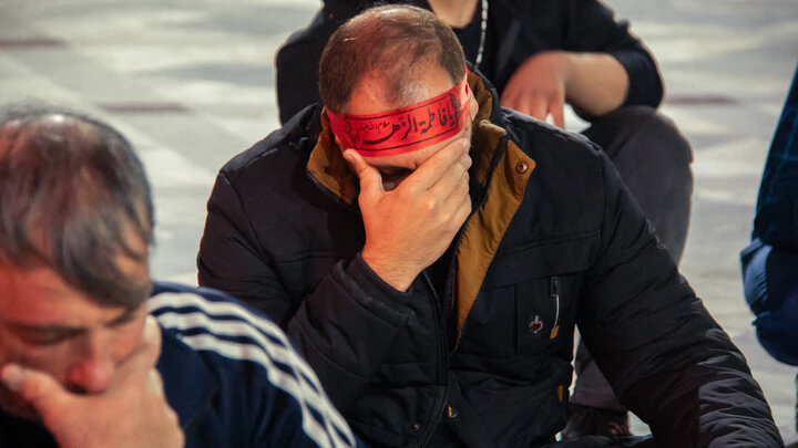 تصاویر/ عزاداری هیئت مسجد الزهرای احمدآباد به مناسبت شهادت حضرت فاطمه (س) در نجف ایران