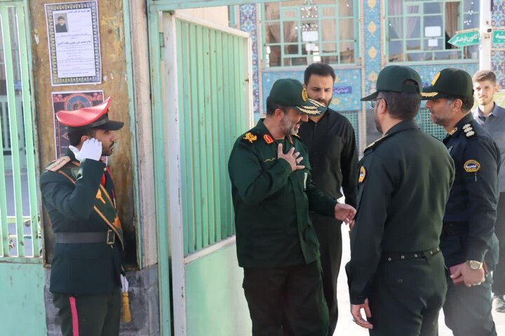 تصاویر/چهلم شهدای مدافع امنیت در مسجد سیدها اراک