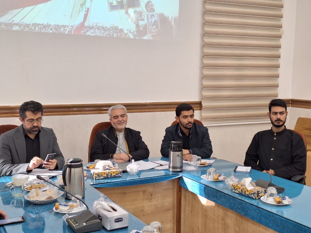 تصاویری از جلسه ستاد اجلاسیه یادواره شهدای دانشجو معلم 