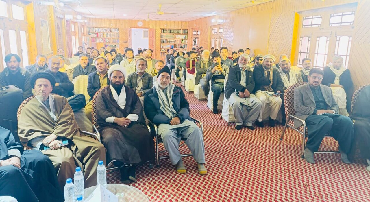 An ƙaddamar da littafin “Ghadir a cikin Al‑ƙur’ani daga hangen tafsirin Ahlus‑Sunnah” a ƙasar Pakistan