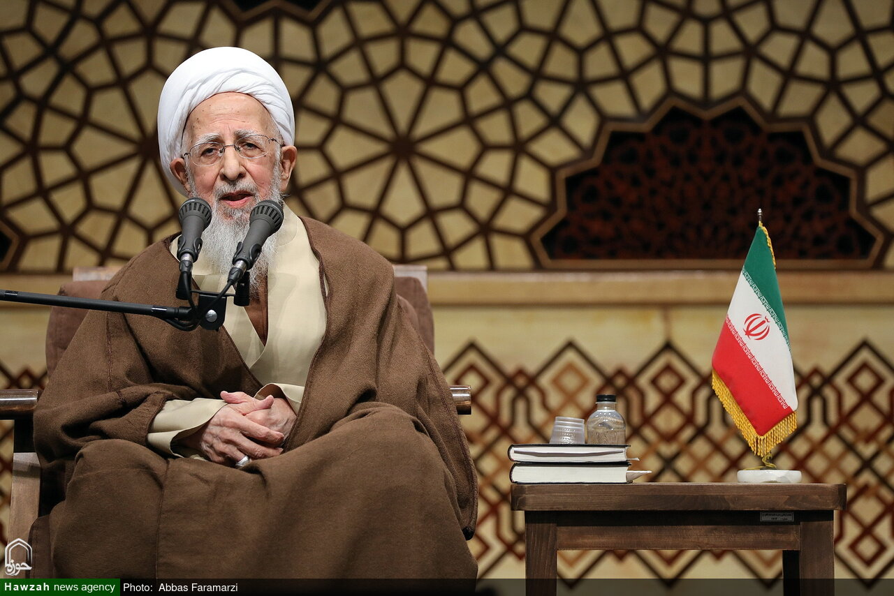 هر اقدام یا سخنی که به نظام آسیب بزند، مصداق جهل است