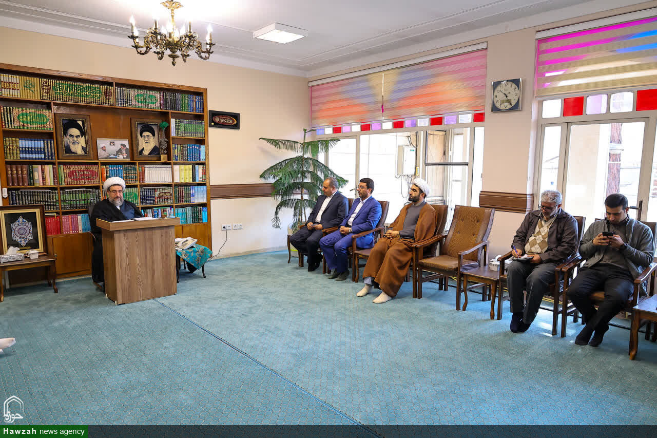 آموزش و پرورش باید مروج نیت الهی و معارف قرآنی باشد