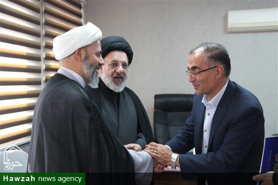 آیین تکریم و معارفه رئیس اداره اوقاف و امور خیریه شهرستان اهر برگزار شد