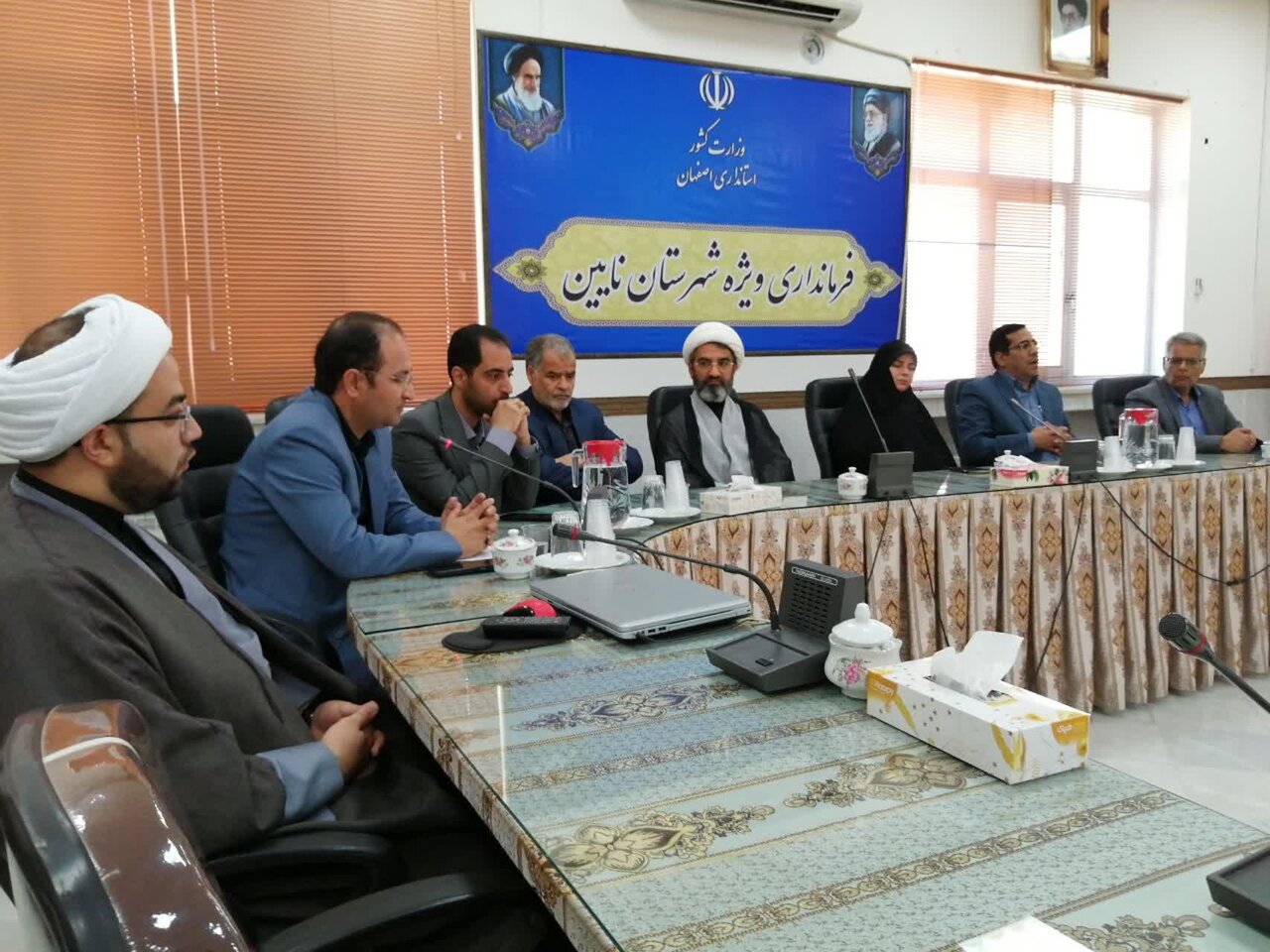 اعطای زمین به ۱۰۰ خانواده واجد شرایط طرح جوانی جمعیت در نائین