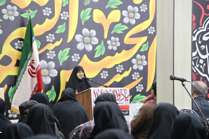 تصاویر / برگزاری مراسم یادواره شهدا به همت دبیرستان نمونه دولتی شهید حجه فروش