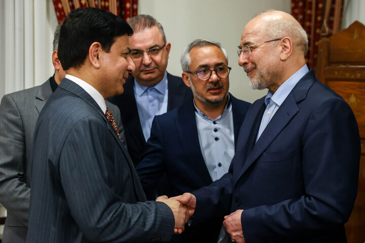 تصاویر/نشست صمیمی قالیباف با اندیشمندان دینی، اساتید دانشگاه و نخبگان سیاسی، فرهنگی و اجتماعی پاکستان - اسلام‌آباد