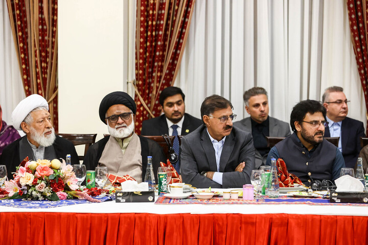 تصاویر/نشست صمیمی قالیباف با اندیشمندان دینی، اساتید دانشگاه و نخبگان سیاسی، فرهنگی و اجتماعی پاکستان - اسلام‌آباد