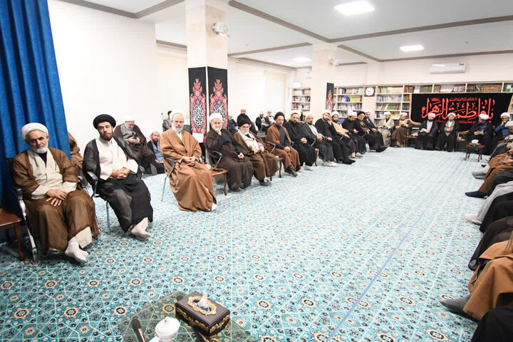 تصاویر/ مراسم سوگواری ایام فاطمیه در دفتر نماینده ولی فقیه در آذربایجان غربی