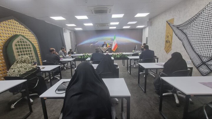 تصاویر/سومین نشست از سلسله نشست‌های «از ایده تا دیده»