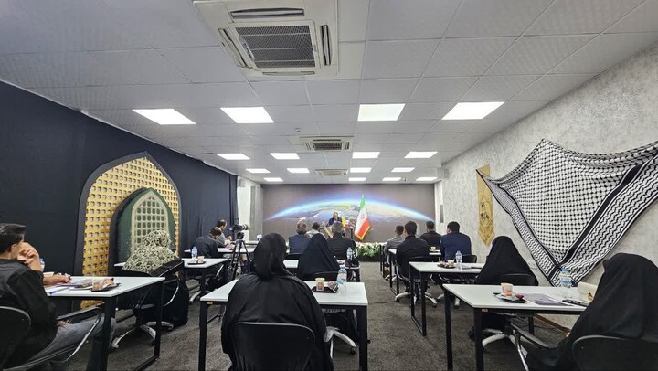 تصاویر/سومین نشست از سلسله نشست‌های «از ایده تا دیده»