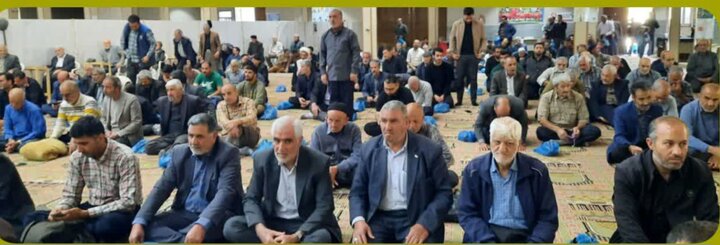 تصاویر/حضور پرشور مردم خمین در نماز عبادی سیاسی جمعه