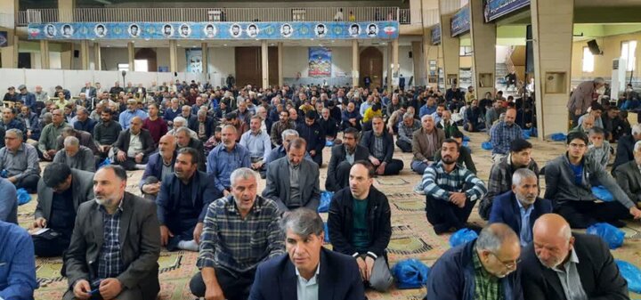 تصاویر/حضور پرشور مردم خمین در نماز عبادی سیاسی جمعه