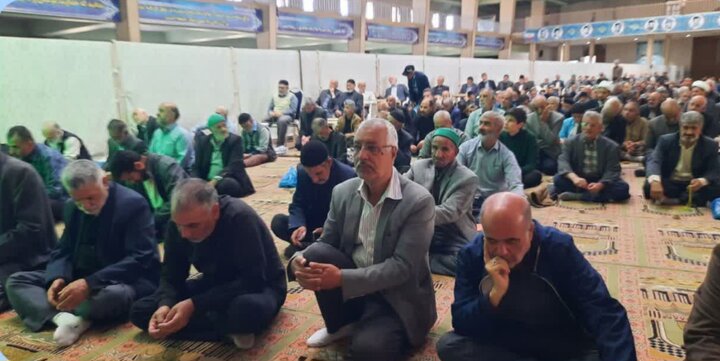 تصاویر/حضور پرشور مردم خمین در نماز عبادی سیاسی جمعه