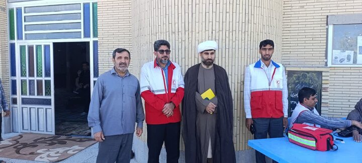 تصاویر/ اقامه نماز جمعه شهر نودژ