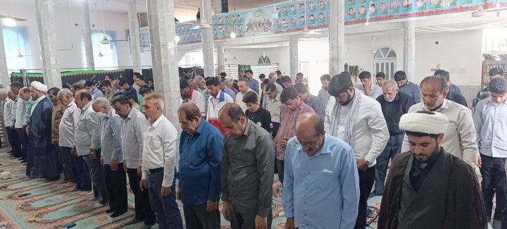 تصاویر/ اقامه نماز جمعه شهر نودژ
