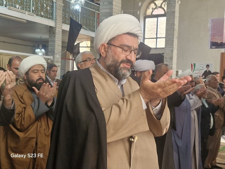 تصاویر/ اقامه نماز جمعه پلدشت