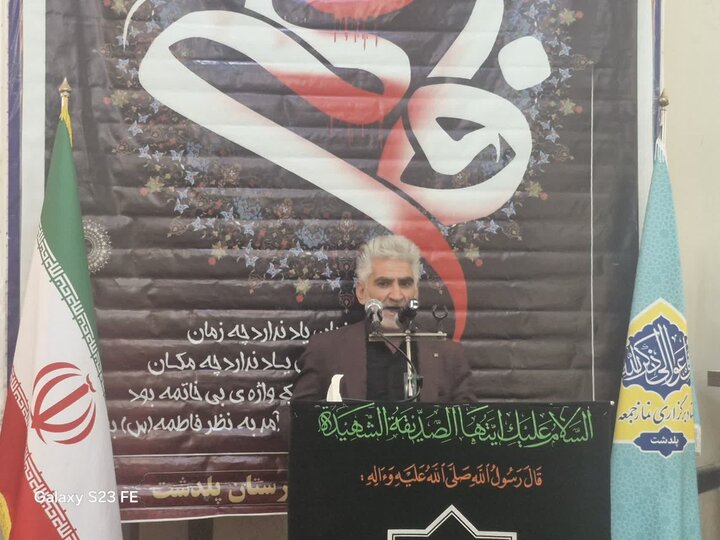 تصاویر/ اقامه نماز جمعه پلدشت