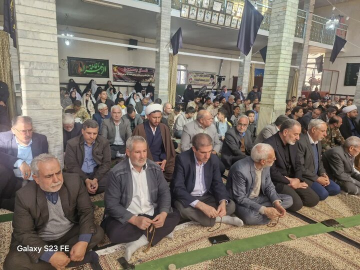تصاویر/ اقامه نماز جمعه پلدشت