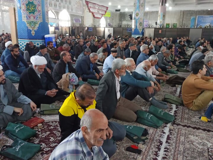 تصاویر/ نمازعبادی سیاسی جمعه کاشان