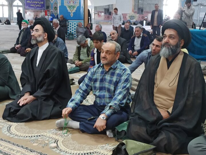 تصاویر/ نمازعبادی سیاسی جمعه کاشان